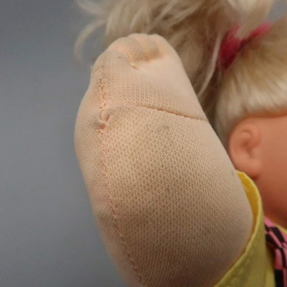 Vintage 1989 Mattel Magic‎ Nursery Blonde Hair Baby Doll Potty Training